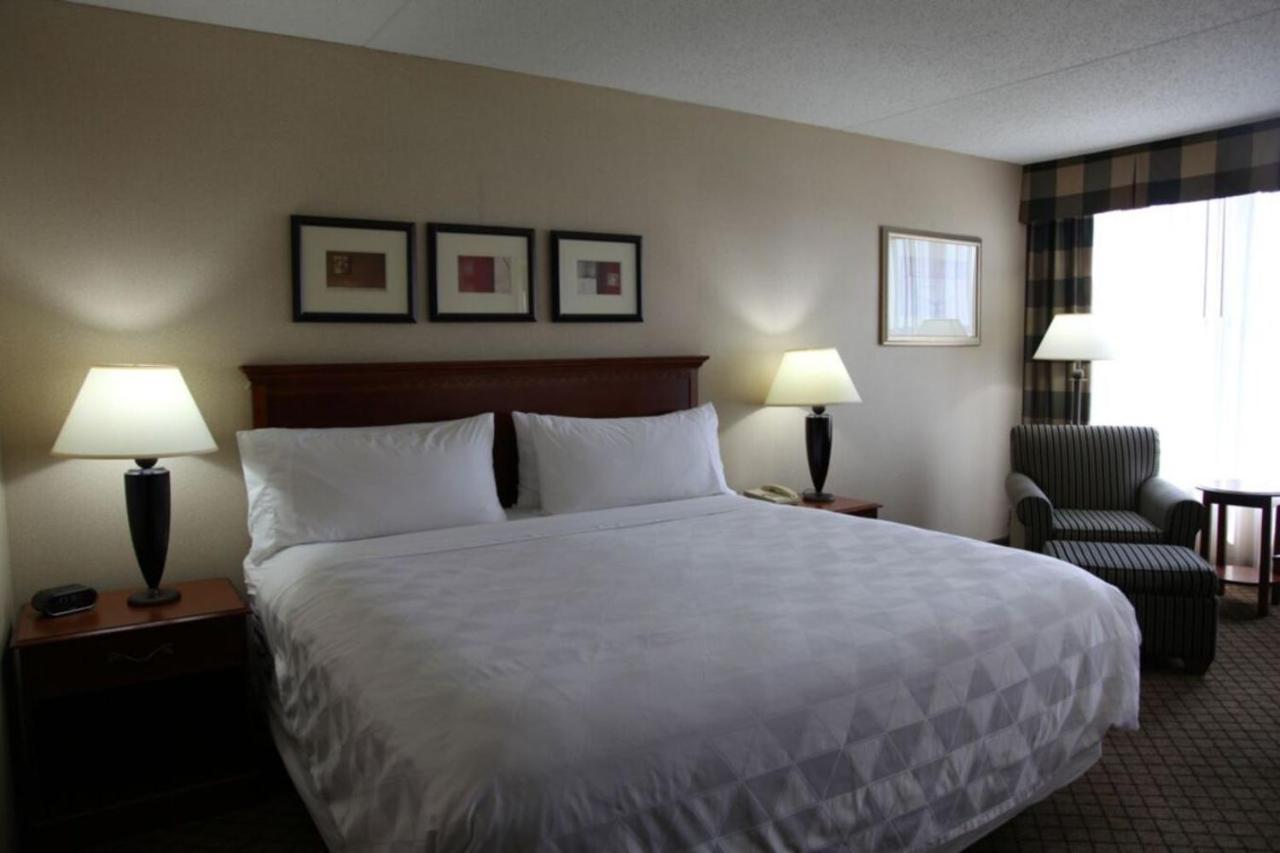 Holiday Inn Dayton/Fairborn I-675 By Ihg Zewnętrze zdjęcie