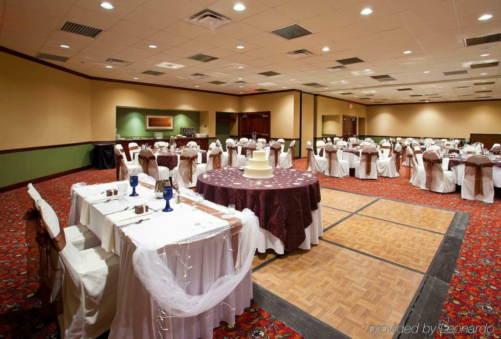 Holiday Inn Dayton/Fairborn I-675 By Ihg Zewnętrze zdjęcie